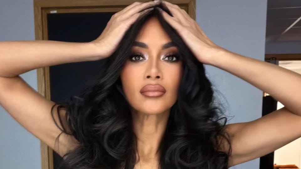 Nicole Scherzinger Shows Off the Burns on Her Leg